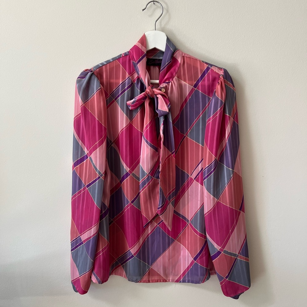 Vintage - bow blouse